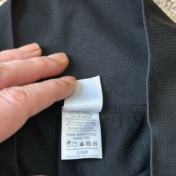 NWT Codefit leggings. Size S/M - Picture 3 of 5